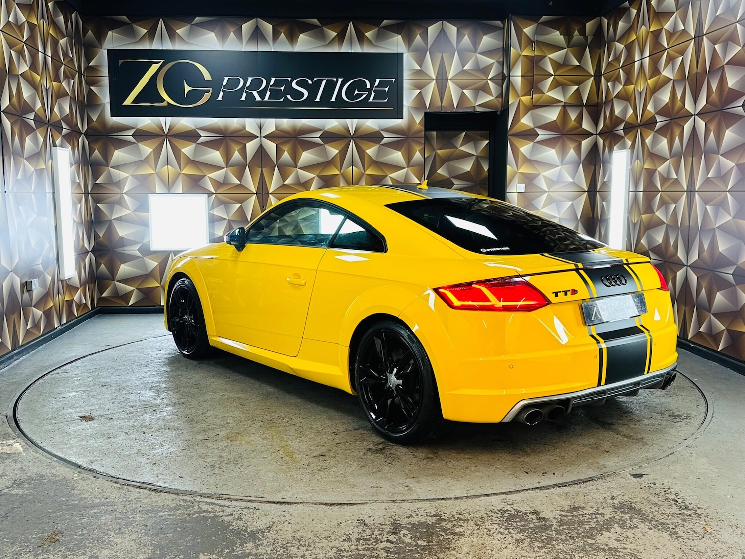 Used Audi TTS 2016 for sale - 76562122: Photo 33