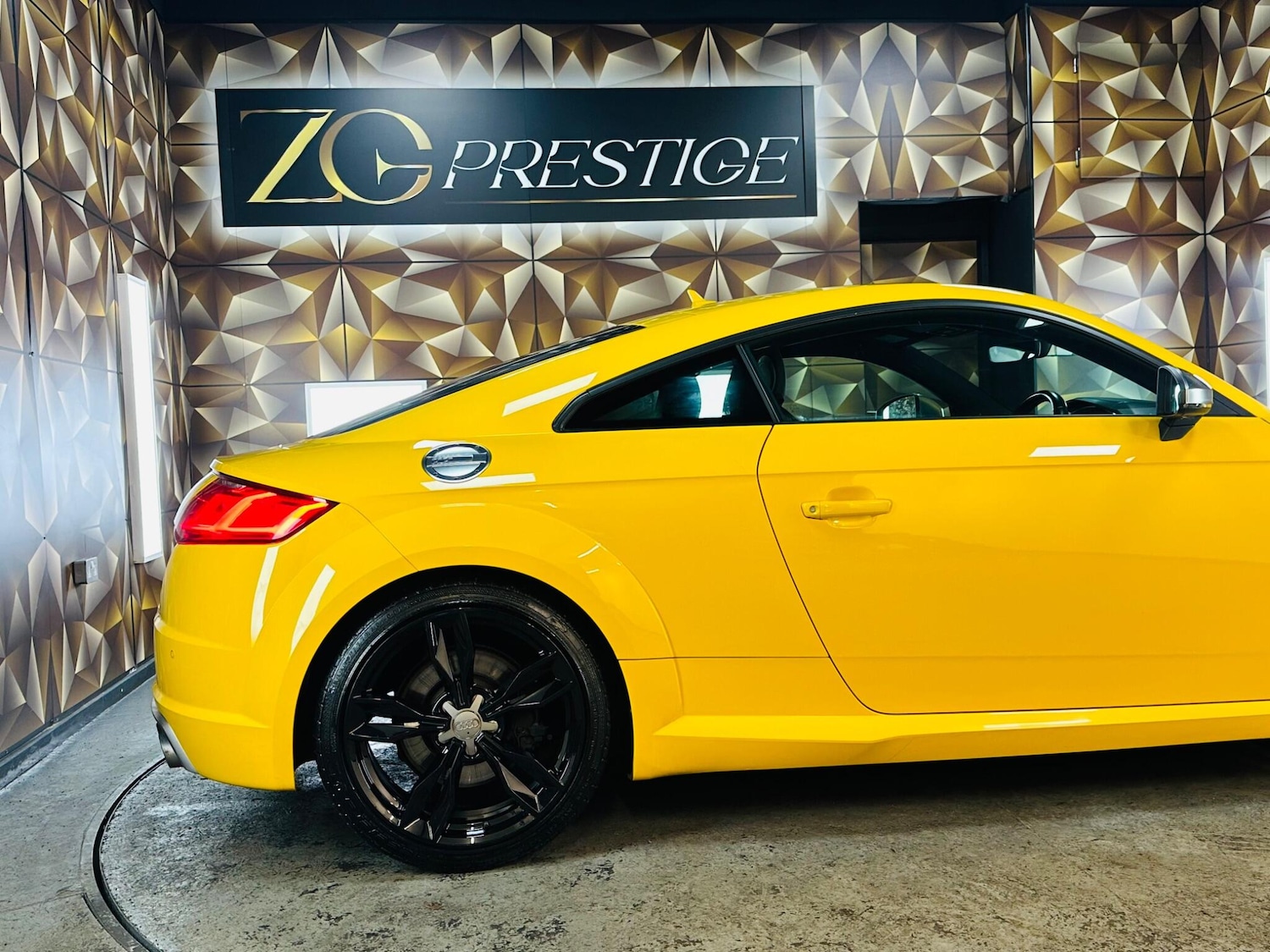 Used Audi TTS 2016 for sale - 76562122: Photo 35