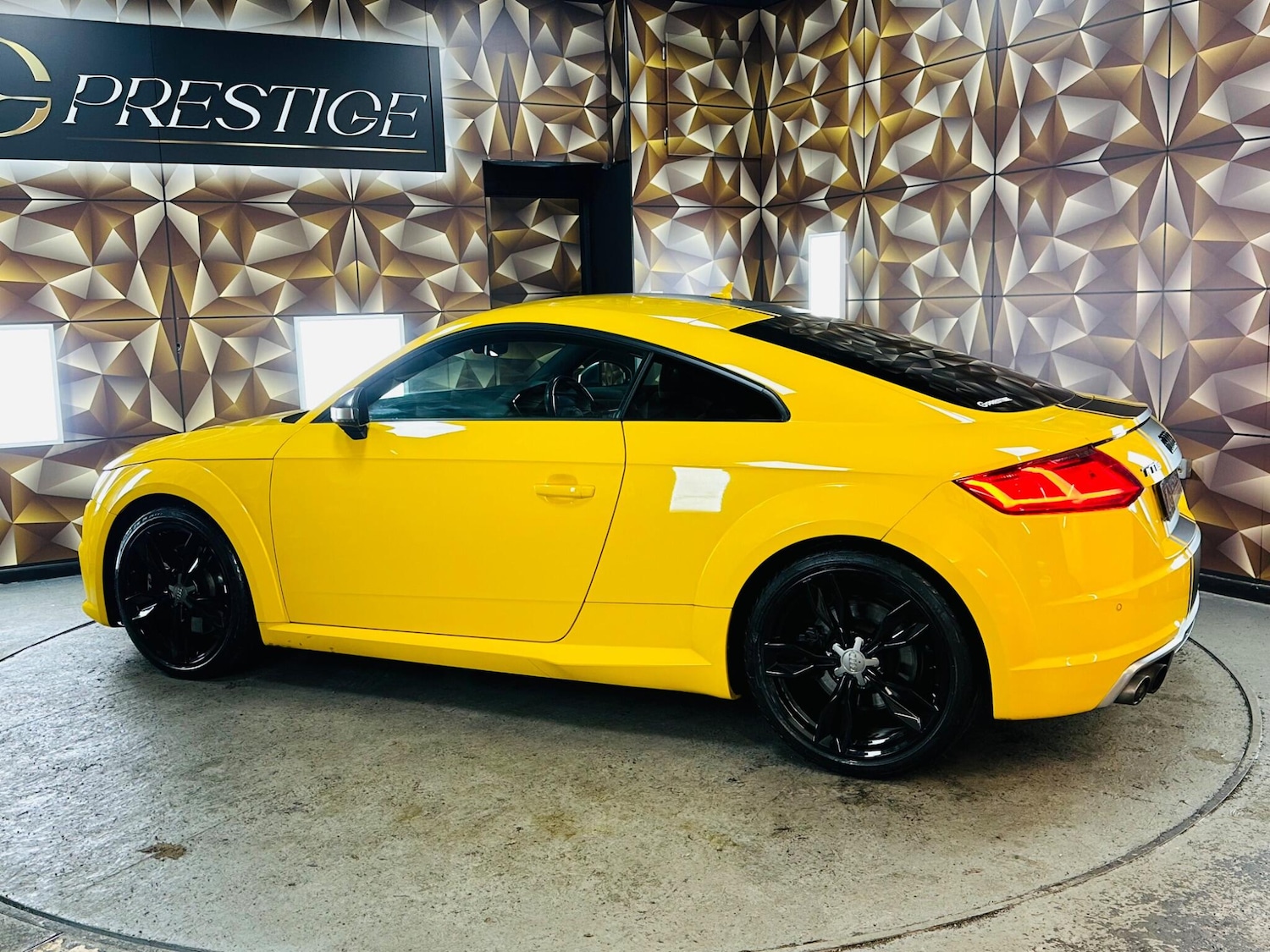 Used Audi TTS 2016 for sale - 76562122: Photo 38