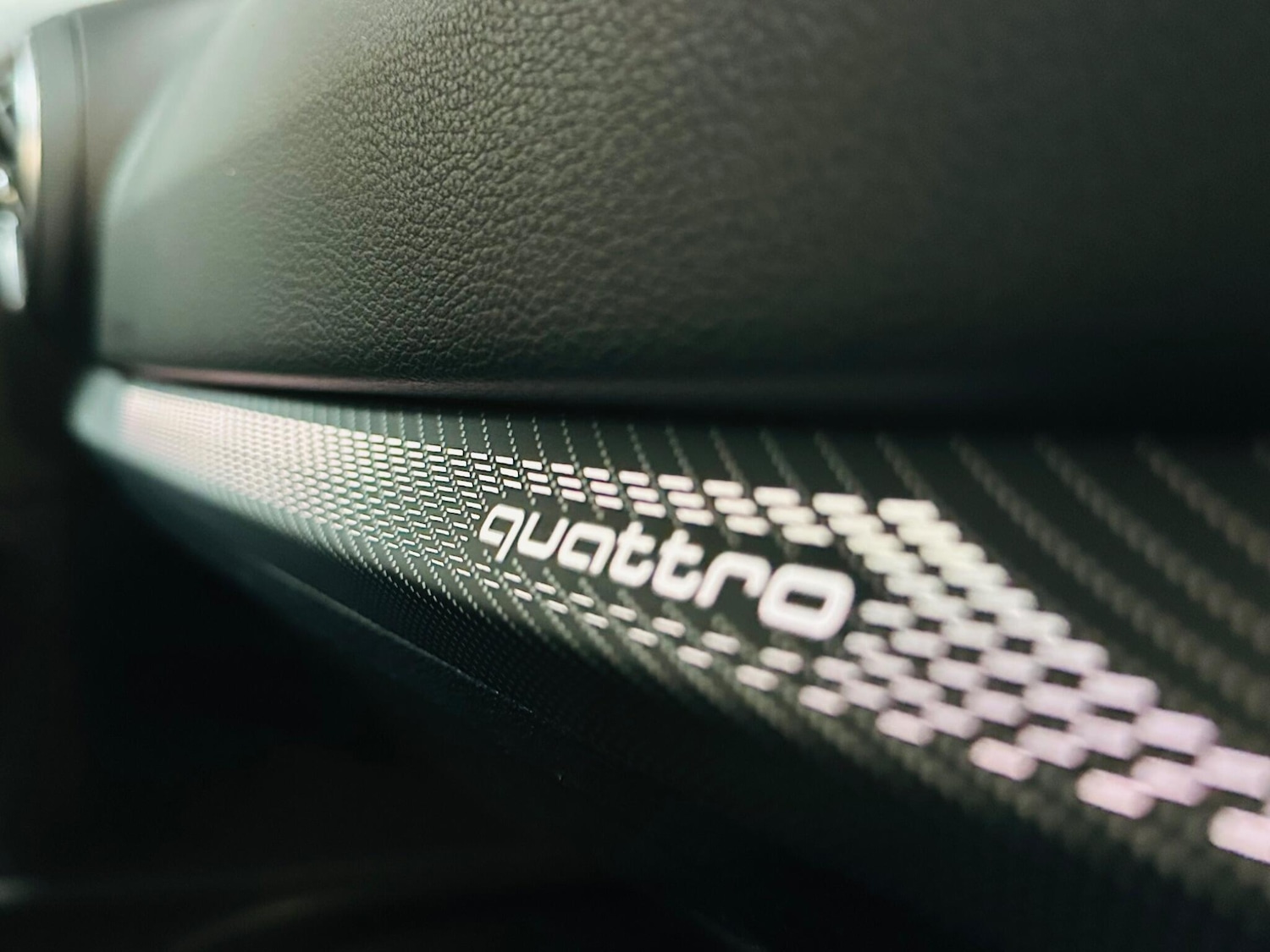 Used Audi Q2 2018 for sale - 76976482: Photo 65