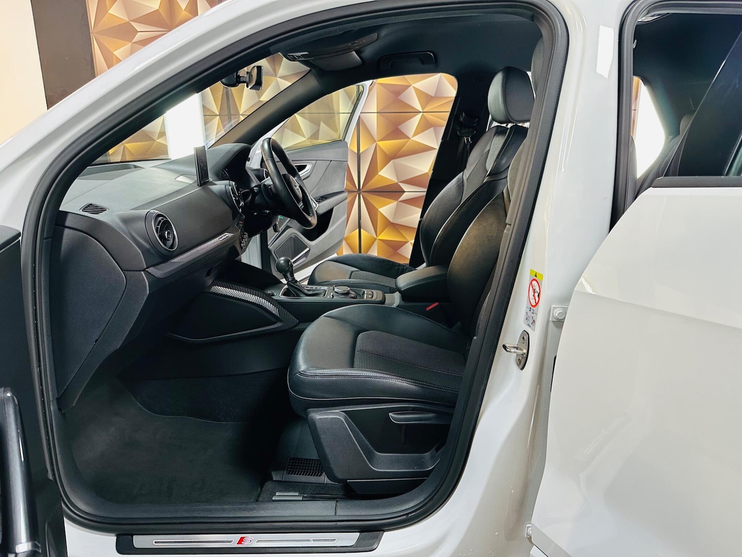 Used Audi Q2 2018 for sale - 76976482: Photo 69