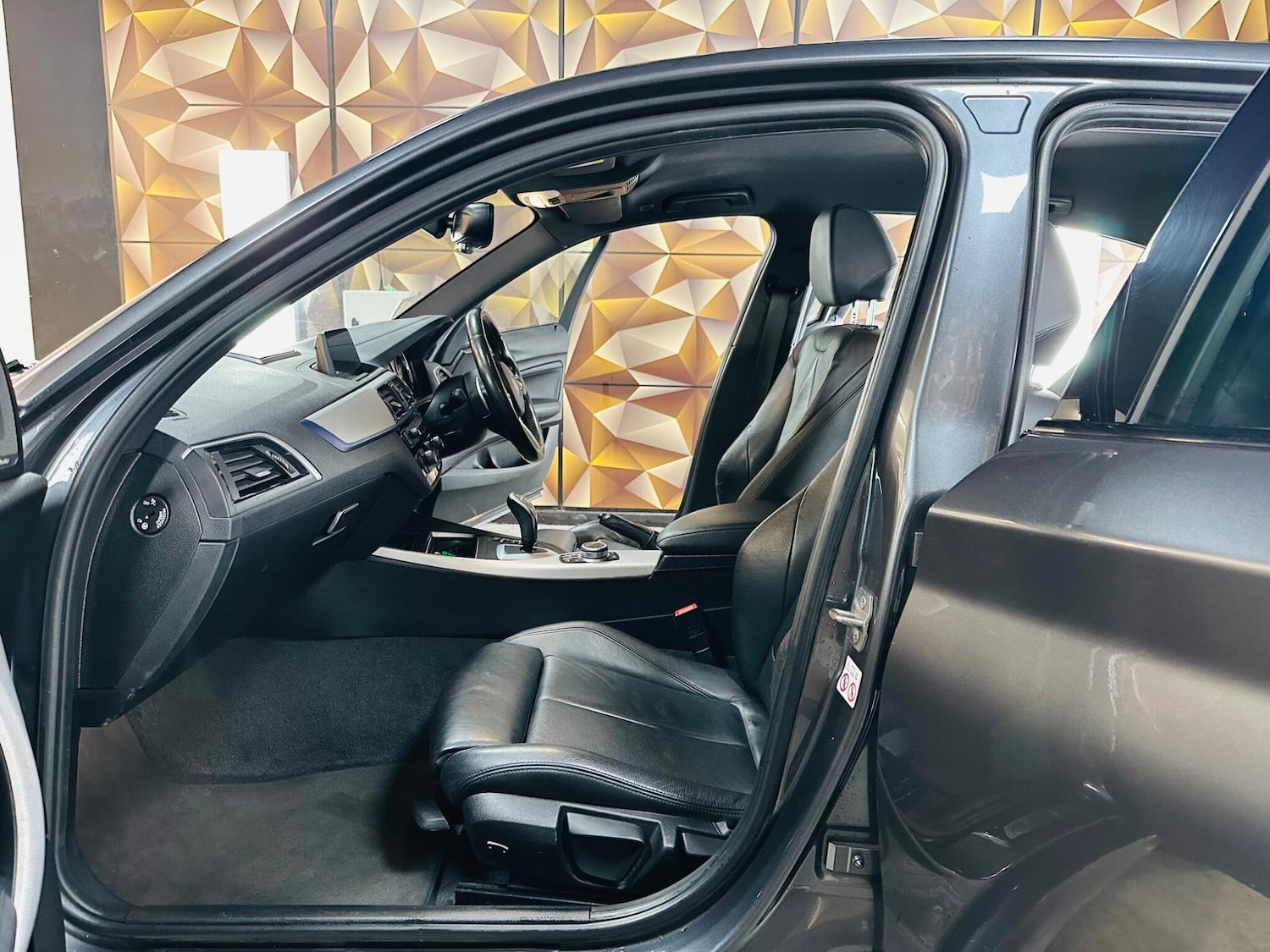 Used BMW 1 Series 2019 for sale - 76952430: Photo 63