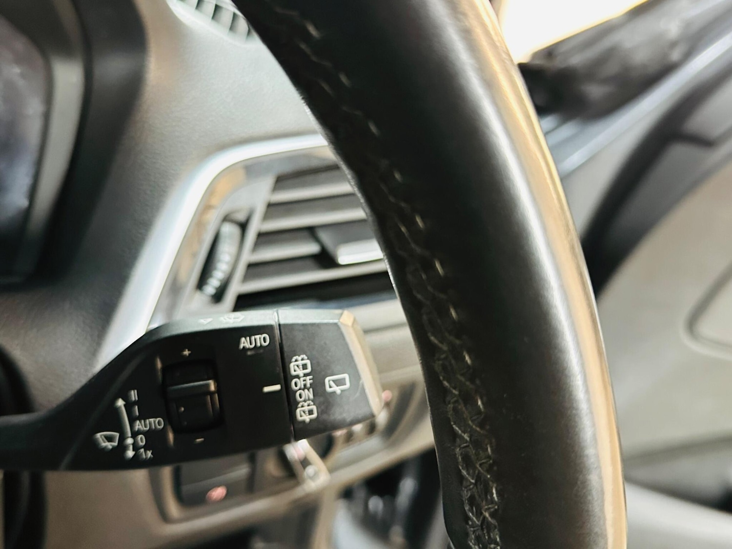 Used BMW 1 Series 2019 for sale - 76952430: Photo 64