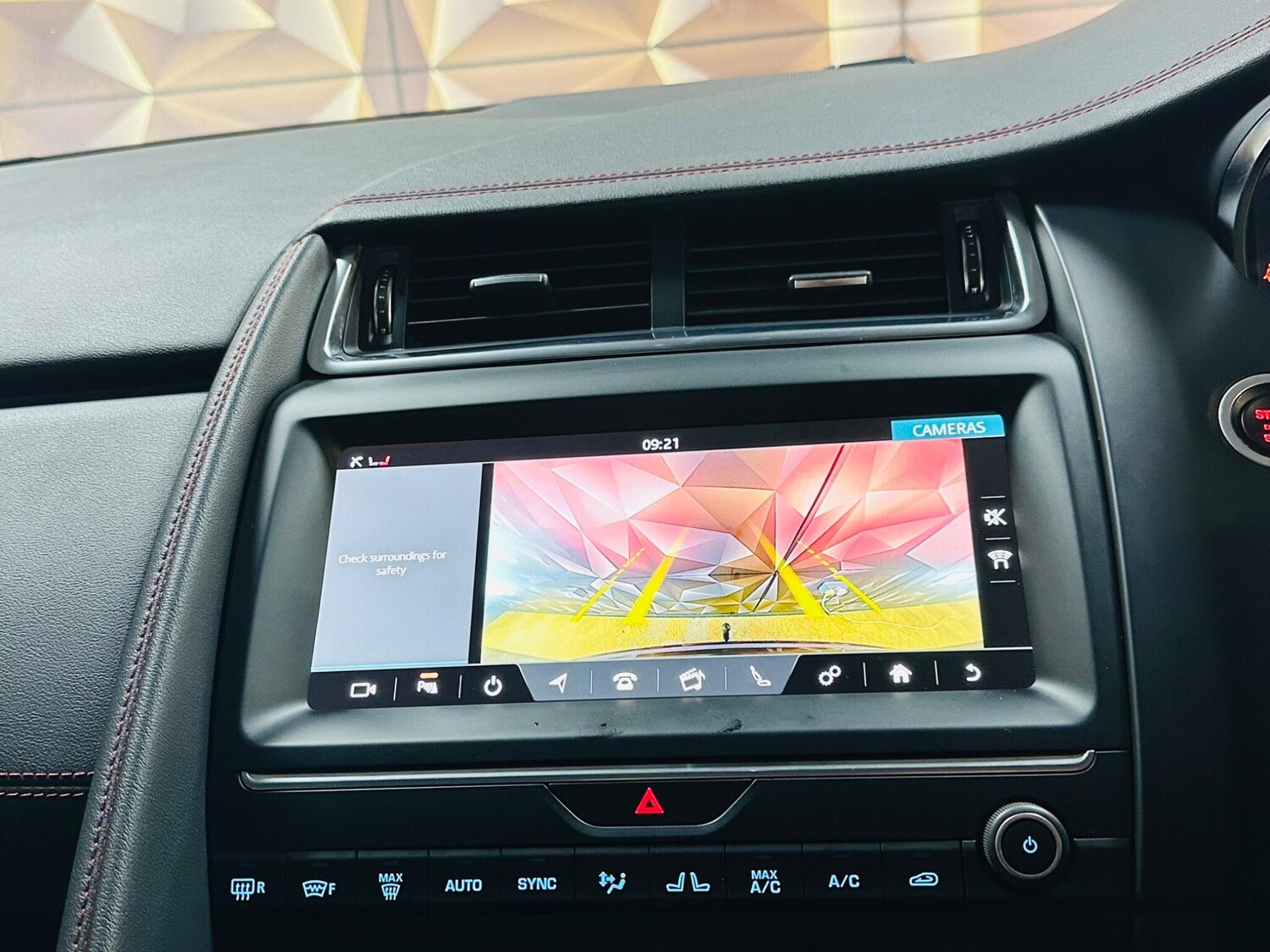 Used Jaguar E-Pace for sale - 77925835: Photo 14