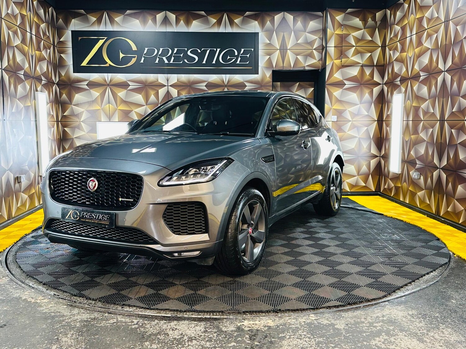 Used Jaguar E-Pace for sale - 77925835: Photo 19