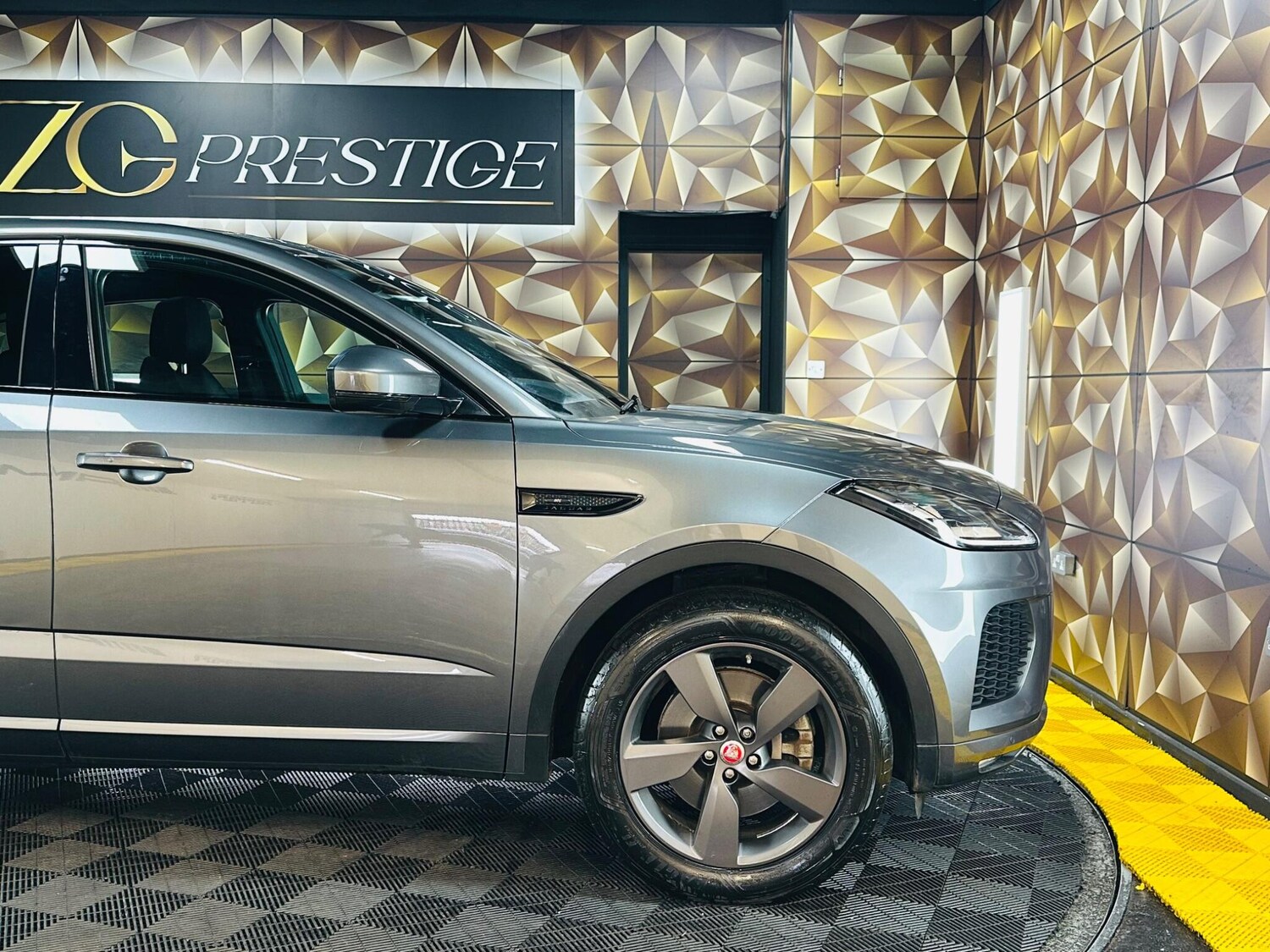 Used Jaguar E-Pace for sale - 77925835: Photo 25