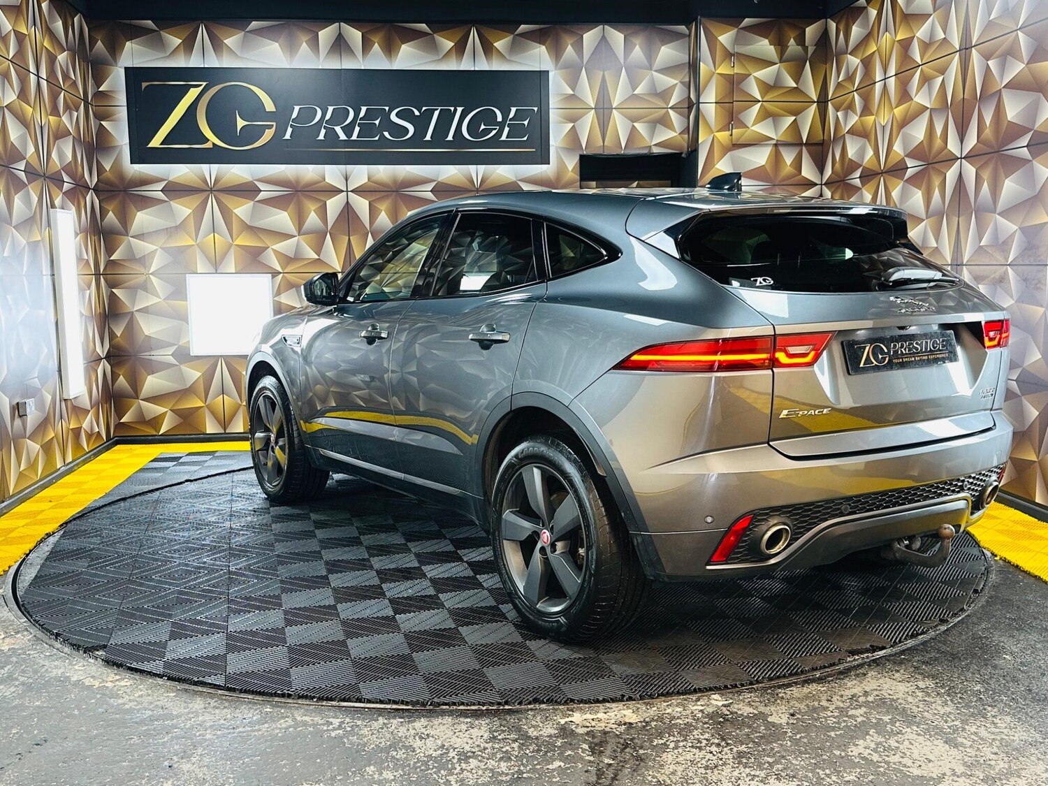 Used Jaguar E-Pace for sale - 77925835: Photo 27