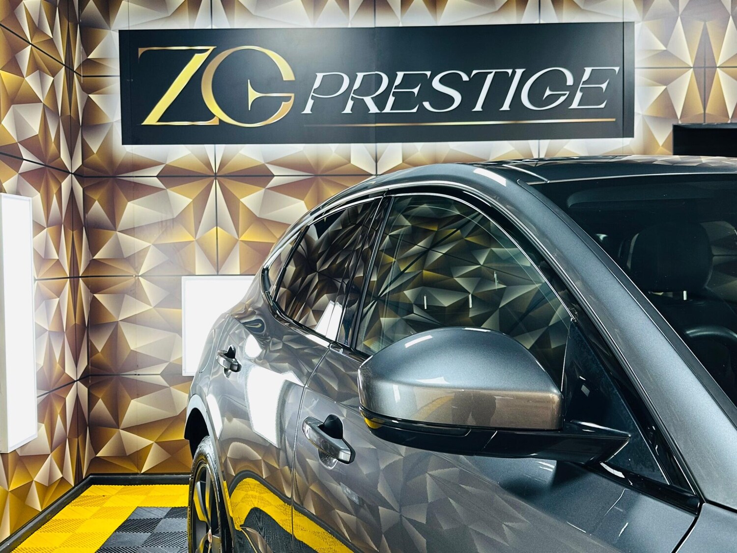 Used Jaguar E-Pace for sale - 77925835: Photo 35