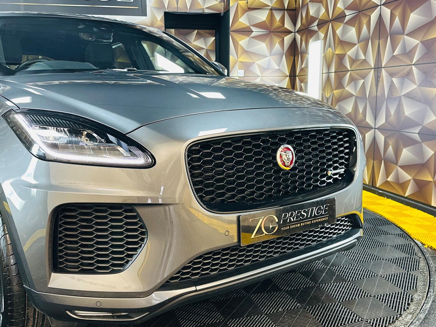 Used Jaguar E-Pace for sale - 77925835: Photo 40