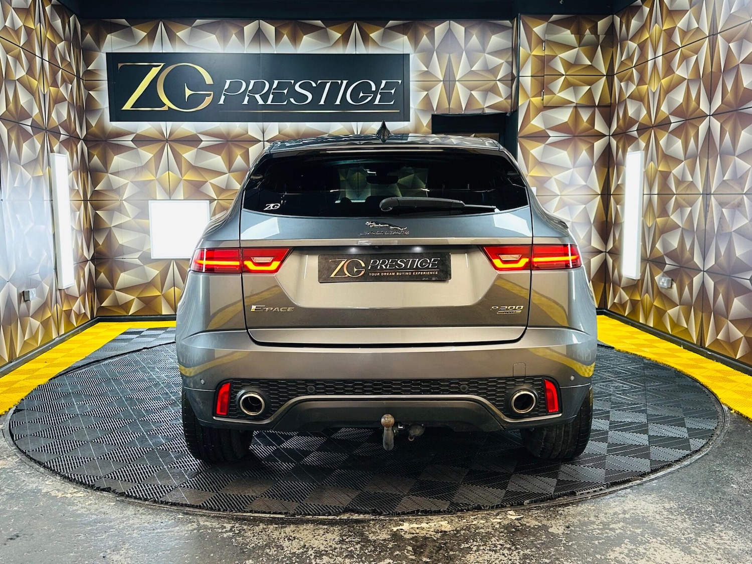 Used Jaguar E-Pace for sale - 77925835: Photo 5