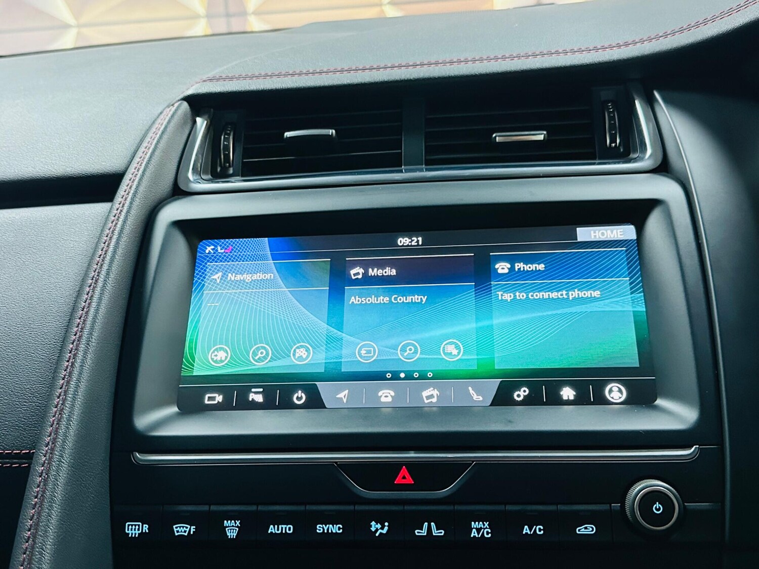 Used Jaguar E-Pace for sale - 77925835: Photo 54