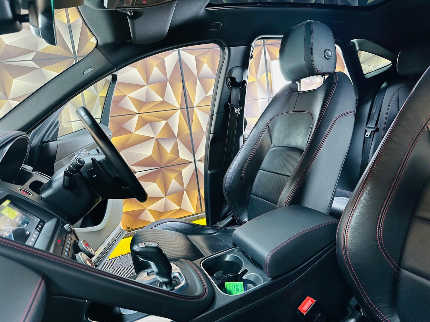 Used Jaguar E-Pace for sale - 77925835: Photo 6