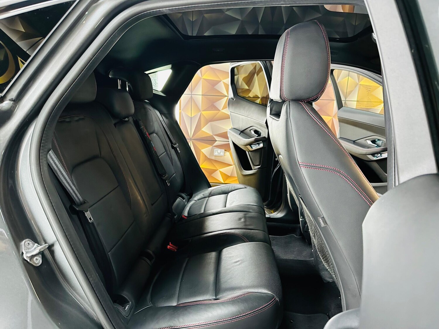 Used Jaguar E-Pace for sale - 77925835: Photo 63