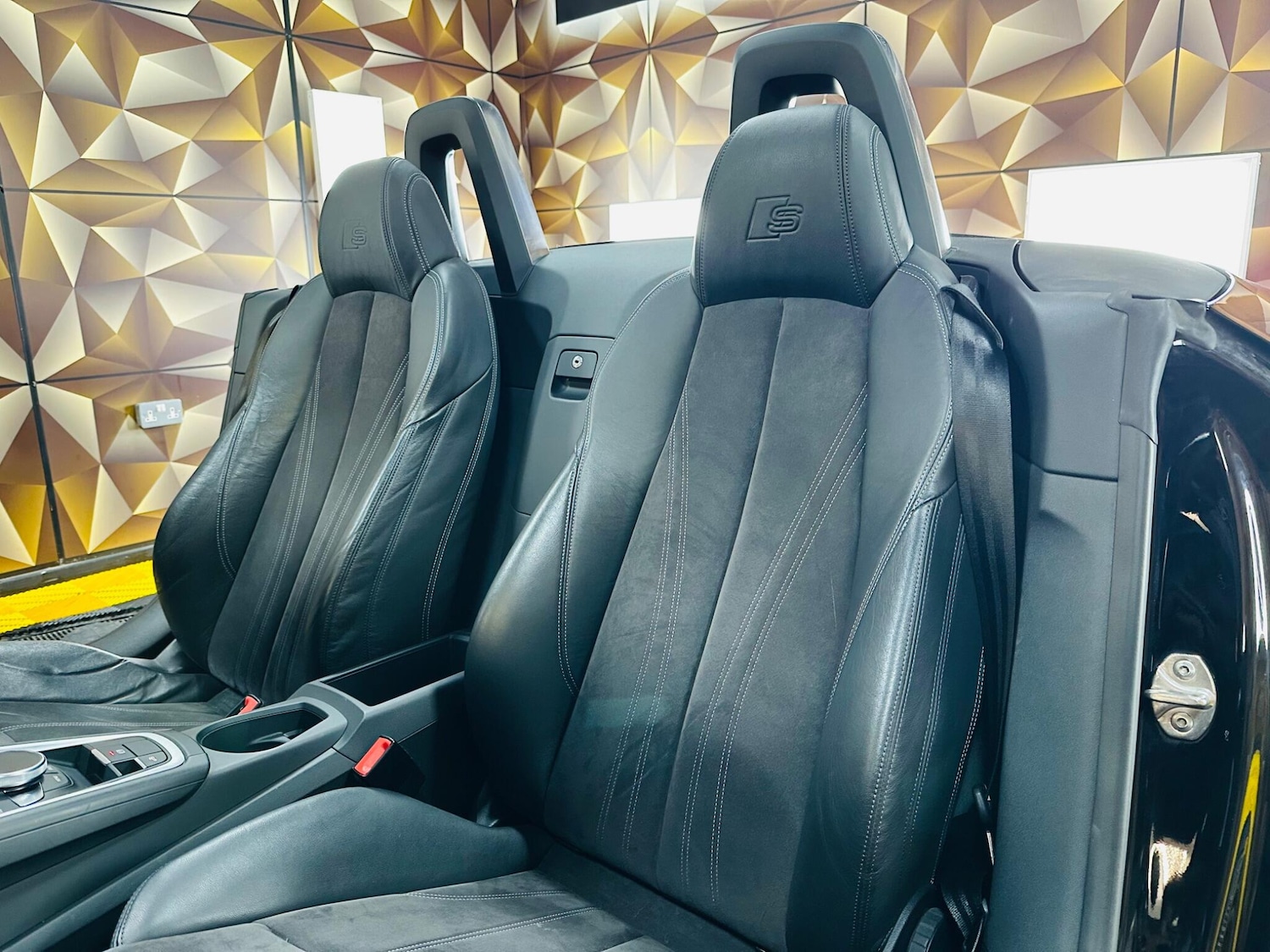 Used Audi TT 2016 for sale - 77853130: Photo 14