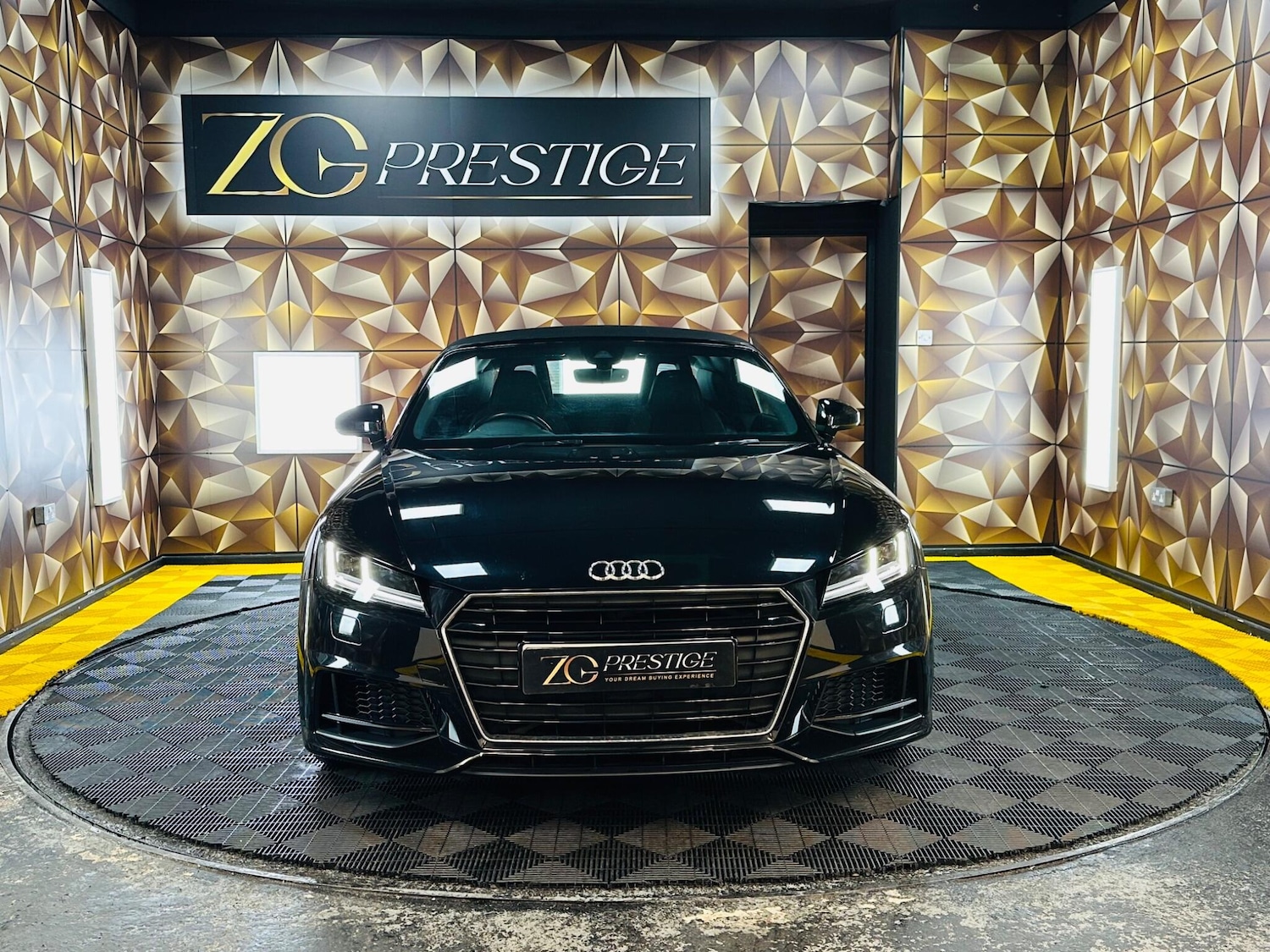 Used Audi TT 2016 for sale - 77853130: Photo 3