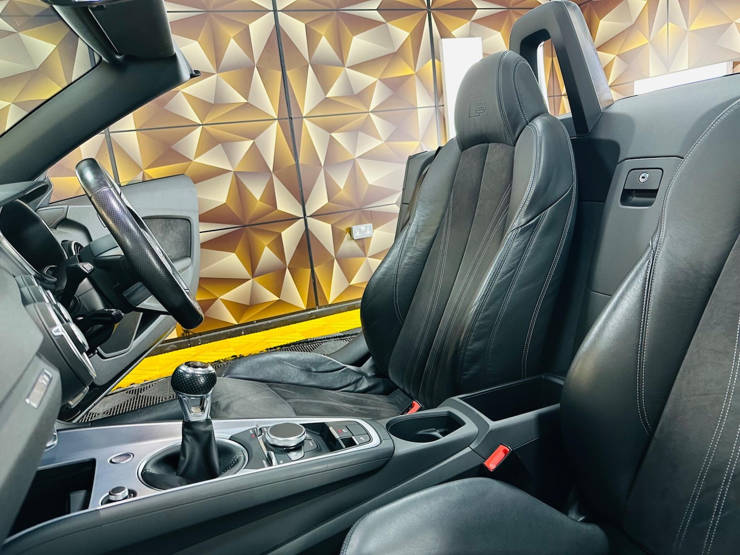 Used Audi TT 2016 for sale - 77853130: Photo 4