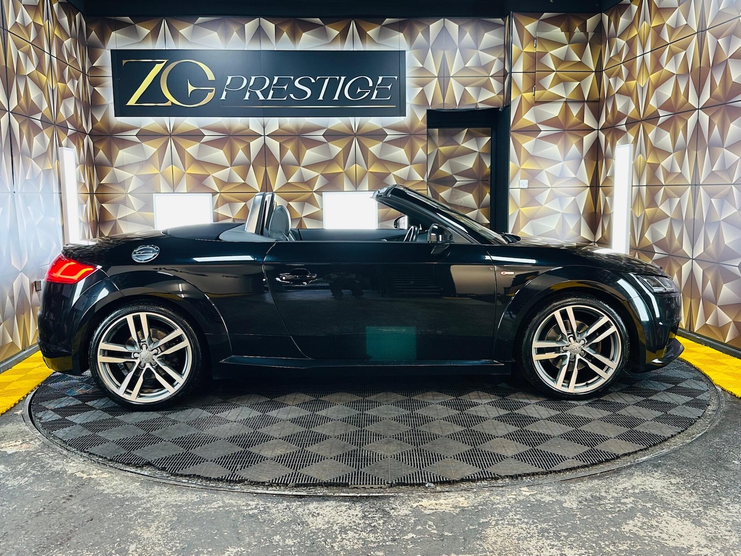 Used Audi TT 2016 for sale - 77853130: Photo 9