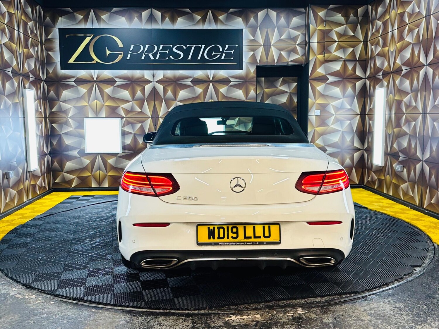 Used Mercedes-Benz C Class for sale - 77825092: Photo 14