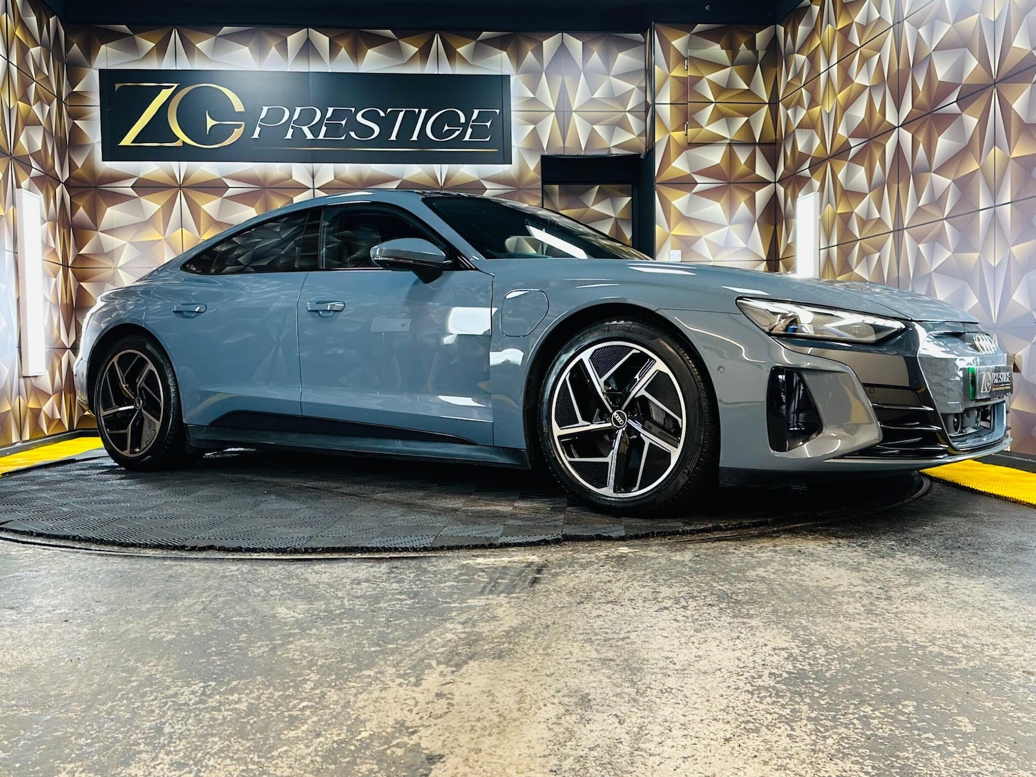 Used Audi e-tron GT 2022 for sale - 78006448: Photo 21