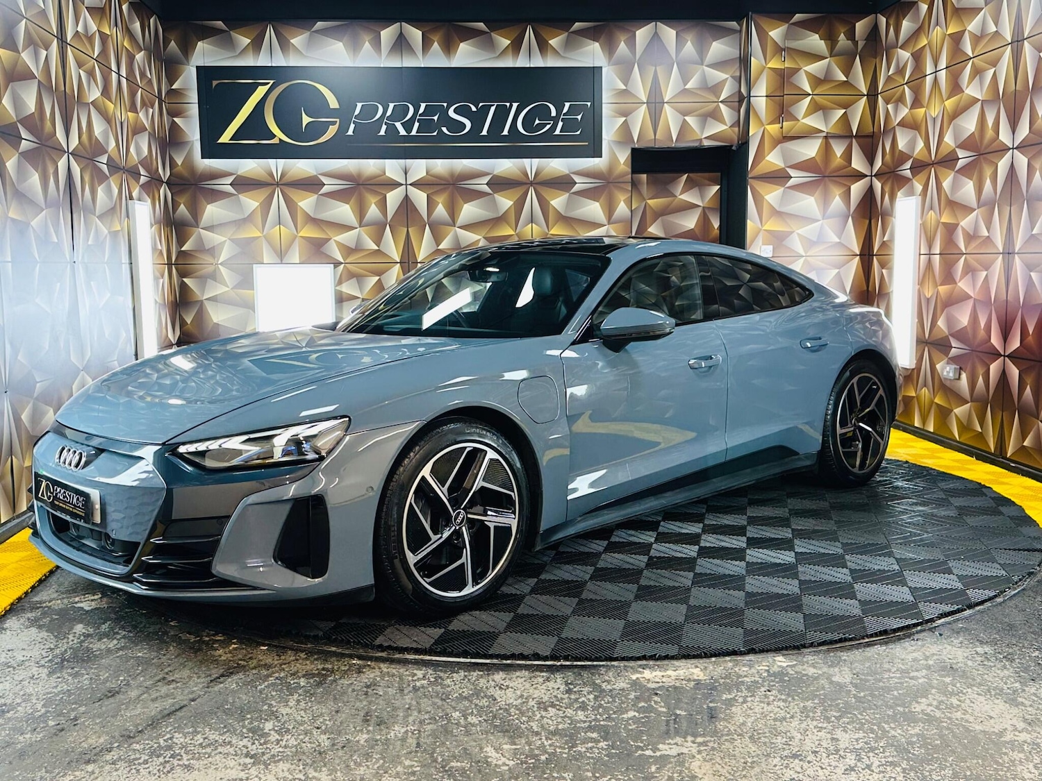 Used Audi e-tron GT 2022 for sale - 78006448: Photo 23