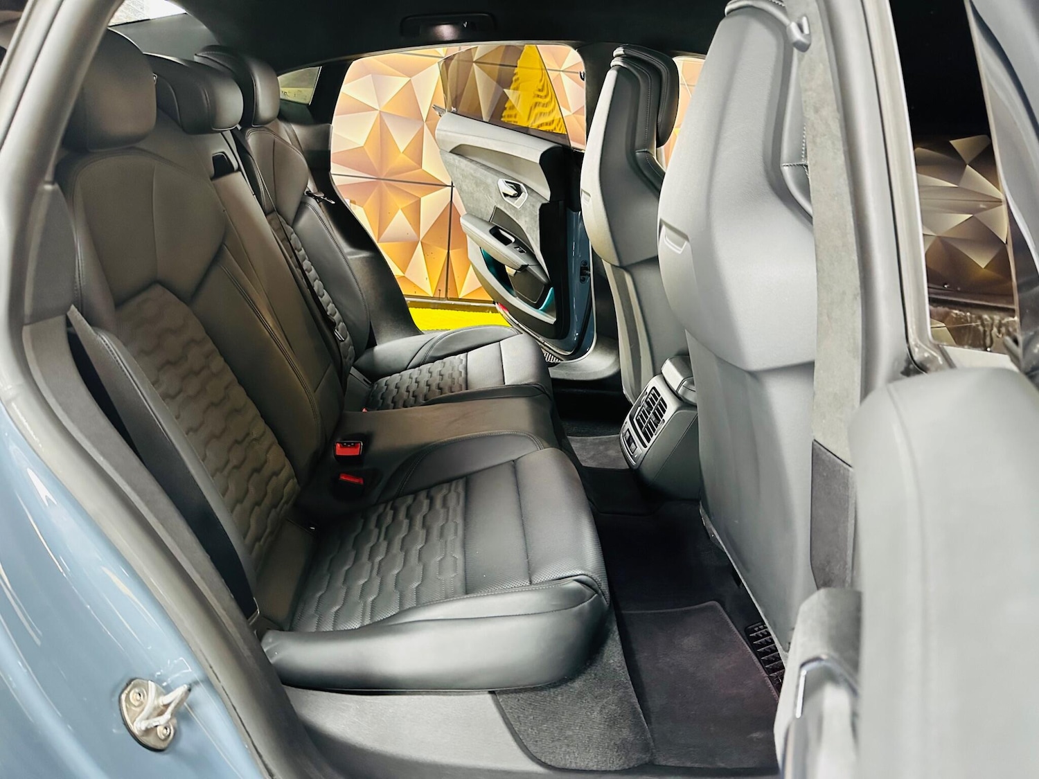 Used Audi e-tron GT 2022 for sale - 78006448: Photo 61