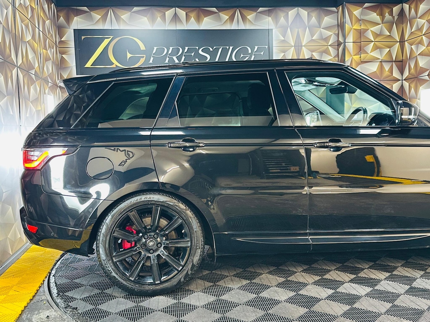 Used Land Rover Range Rover Sport 2020 for sale - 77440489: Photo 31