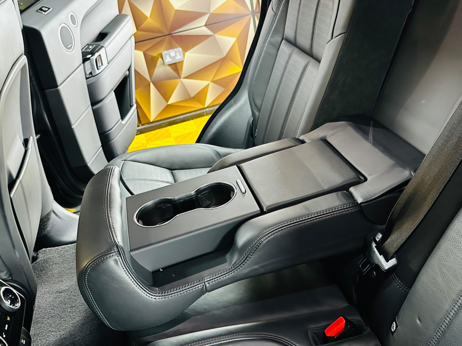 Used Land Rover Range Rover Sport 2020 for sale - 77440489: Photo 60