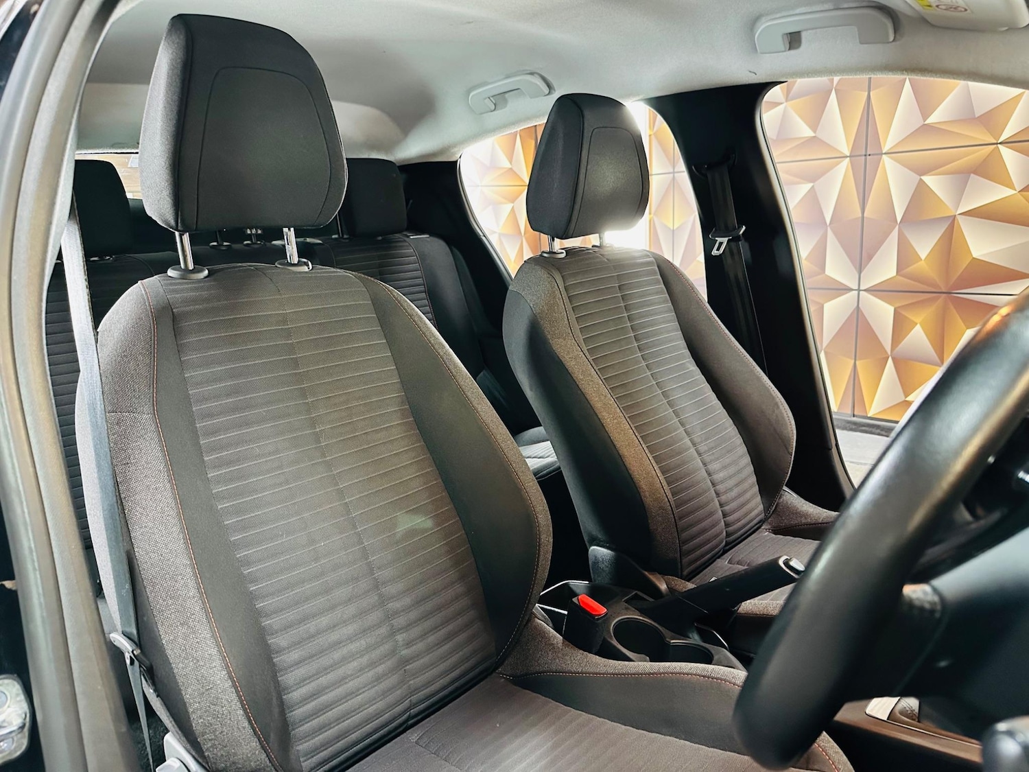 Used Peugeot 208 2022 for sale - 76539180: Photo 10