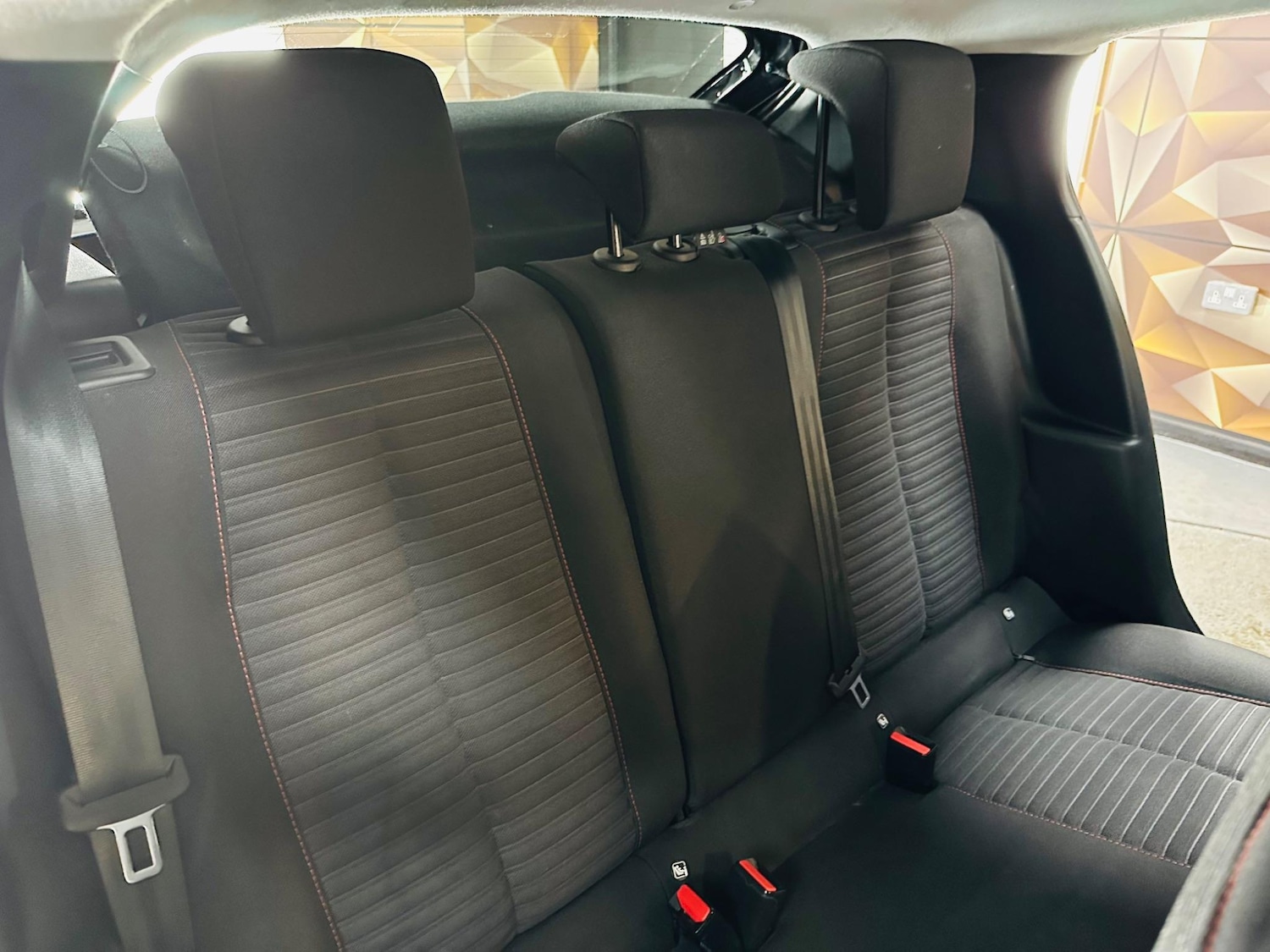 Used Peugeot 208 2022 for sale - 76539180: Photo 22