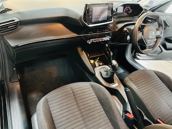 Used Peugeot 208 2022 for sale - 76539180: Photo