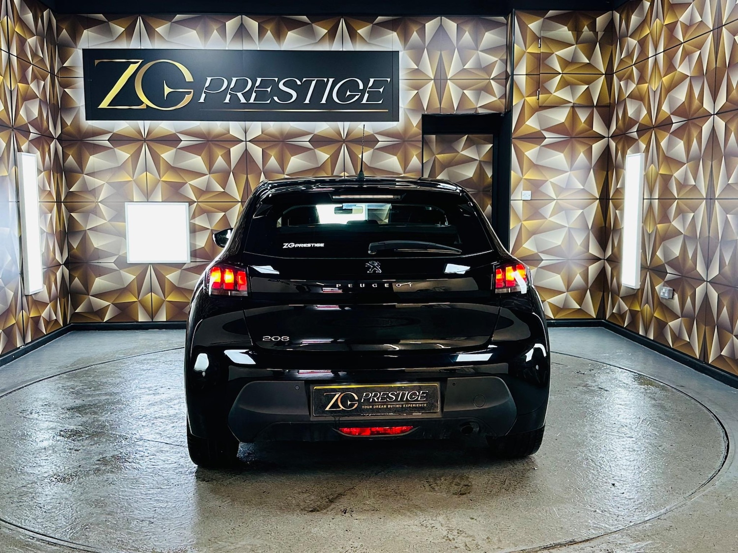 Used Peugeot 208 2022 for sale - 76539180: Photo 5