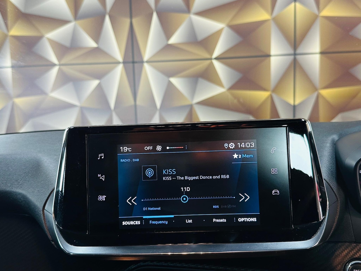 Used Peugeot 208 2022 for sale - 76539180: Photo 52