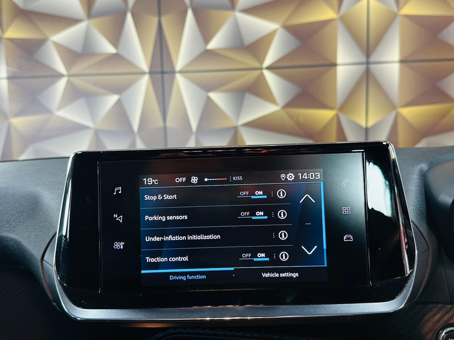 Used Peugeot 208 2022 for sale - 76539180: Photo 54