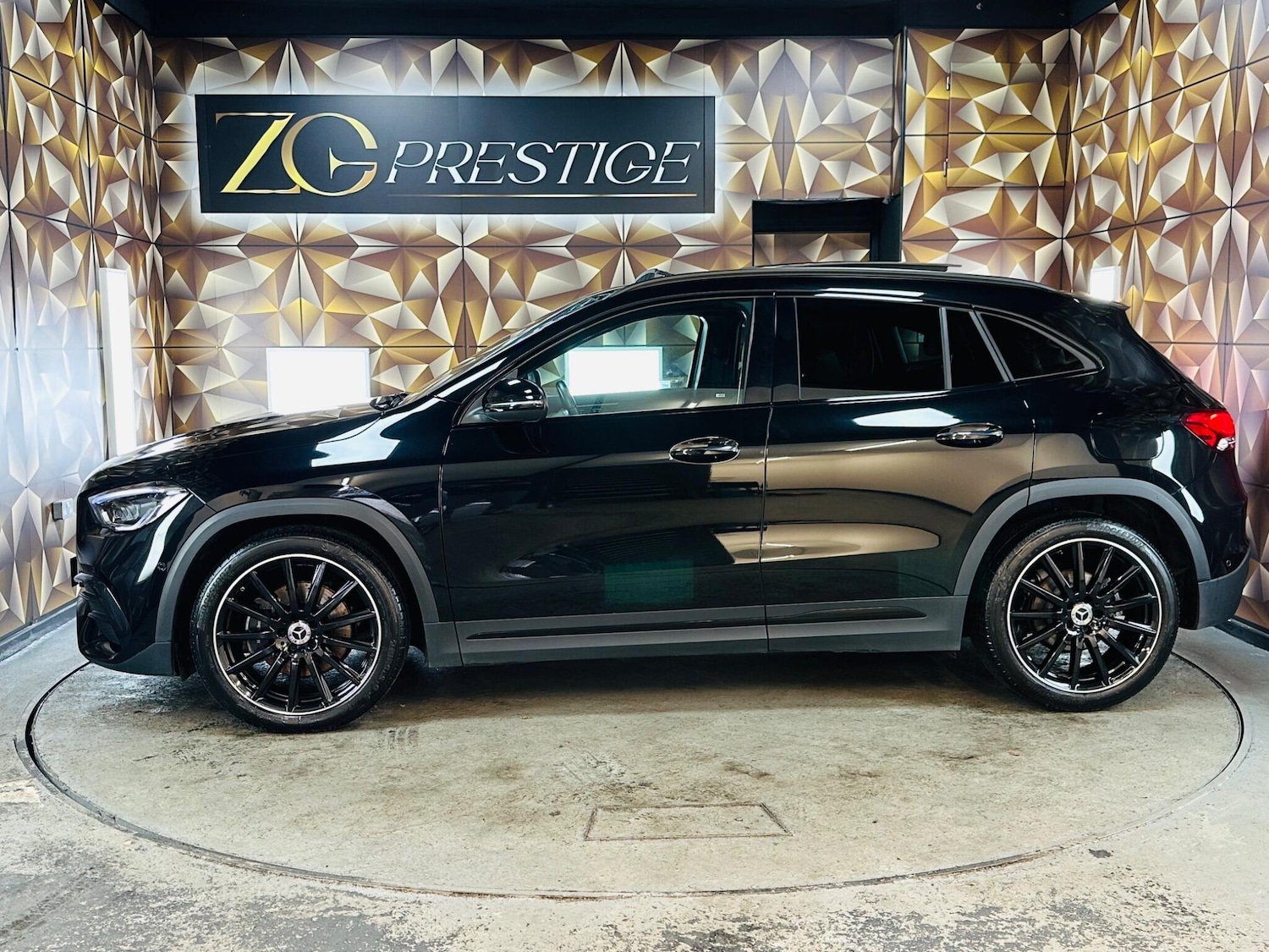 Used Mercedes-Benz GLA 2023 for sale - 76485408: Photo 11