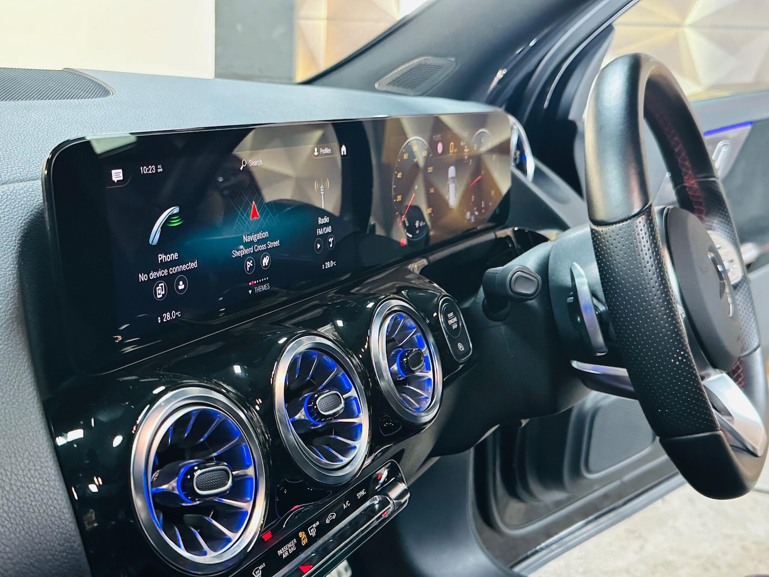 Used Mercedes-Benz GLA 2023 for sale - 76485408: Photo 56