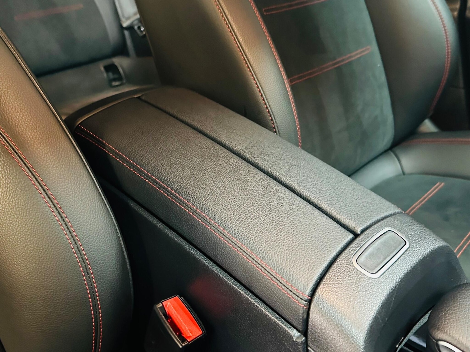 Used Mercedes-Benz GLA 2023 for sale - 76485408: Photo 64