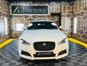 Used Jaguar XF 2015 for sale - 77131908: Photo