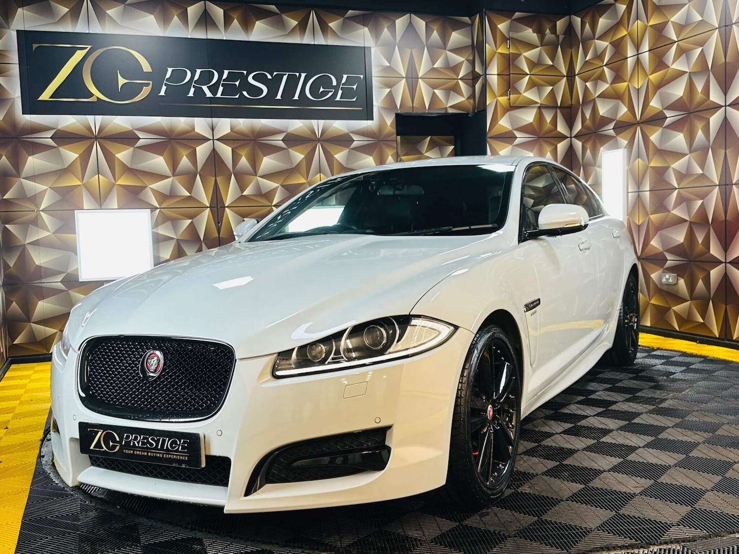 Used Jaguar XF 2015 for sale - 77131908: Photo 47