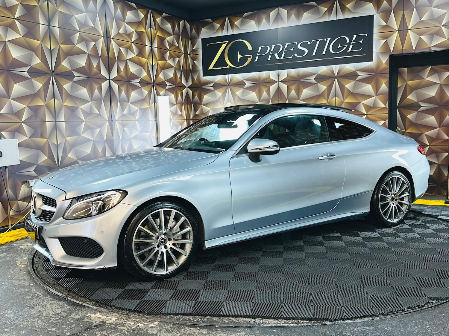 Used Mercedes-Benz C Class for sale - 77924997: Photo 19