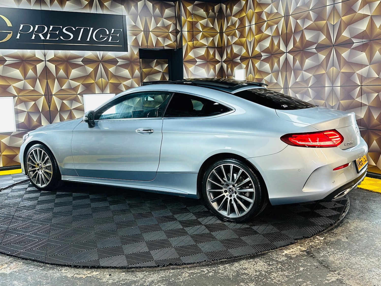 Used Mercedes-Benz C Class for sale - 77924997: Photo 27