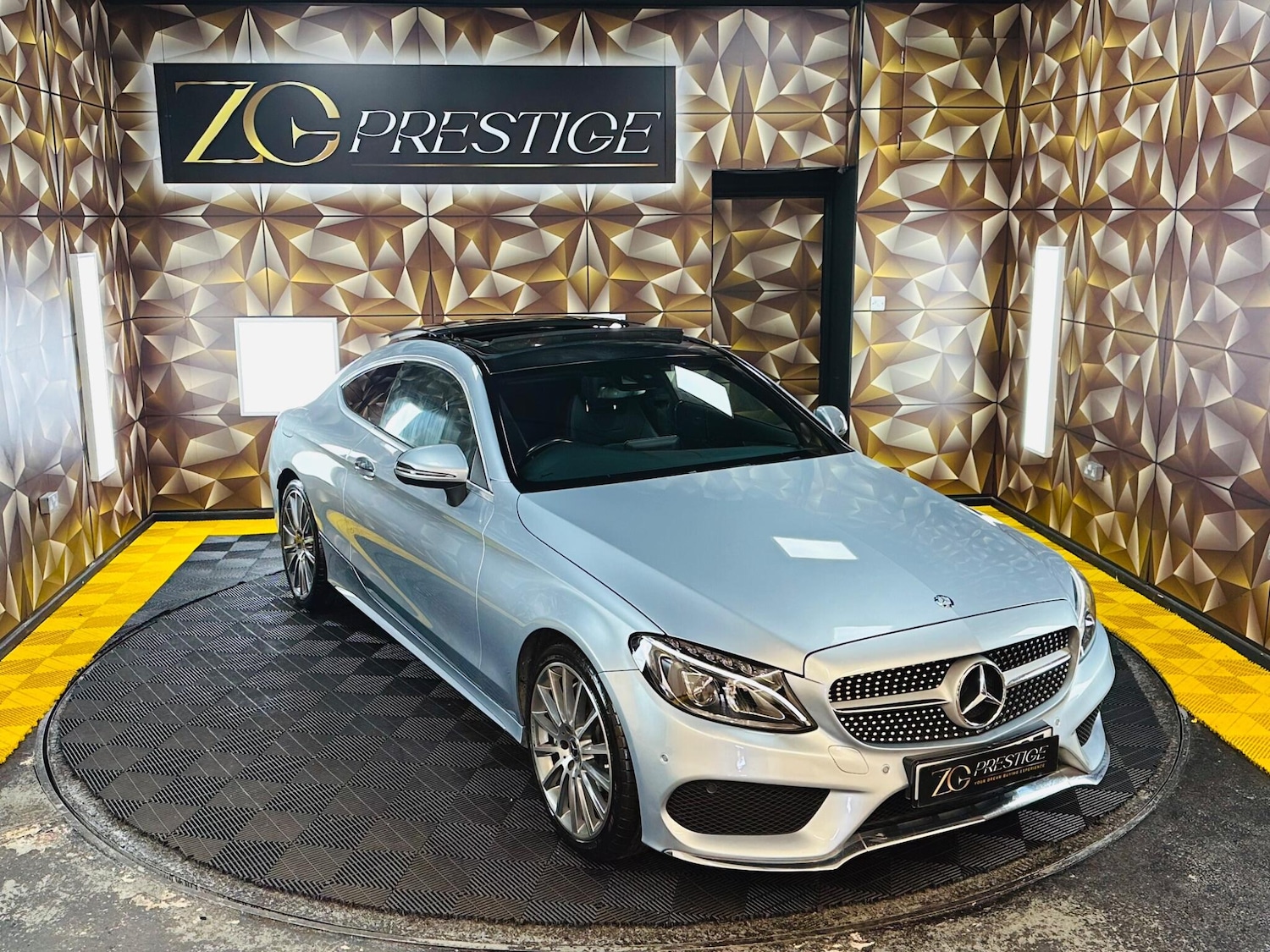 Used Mercedes-Benz C Class for sale - 77924997: Photo 33