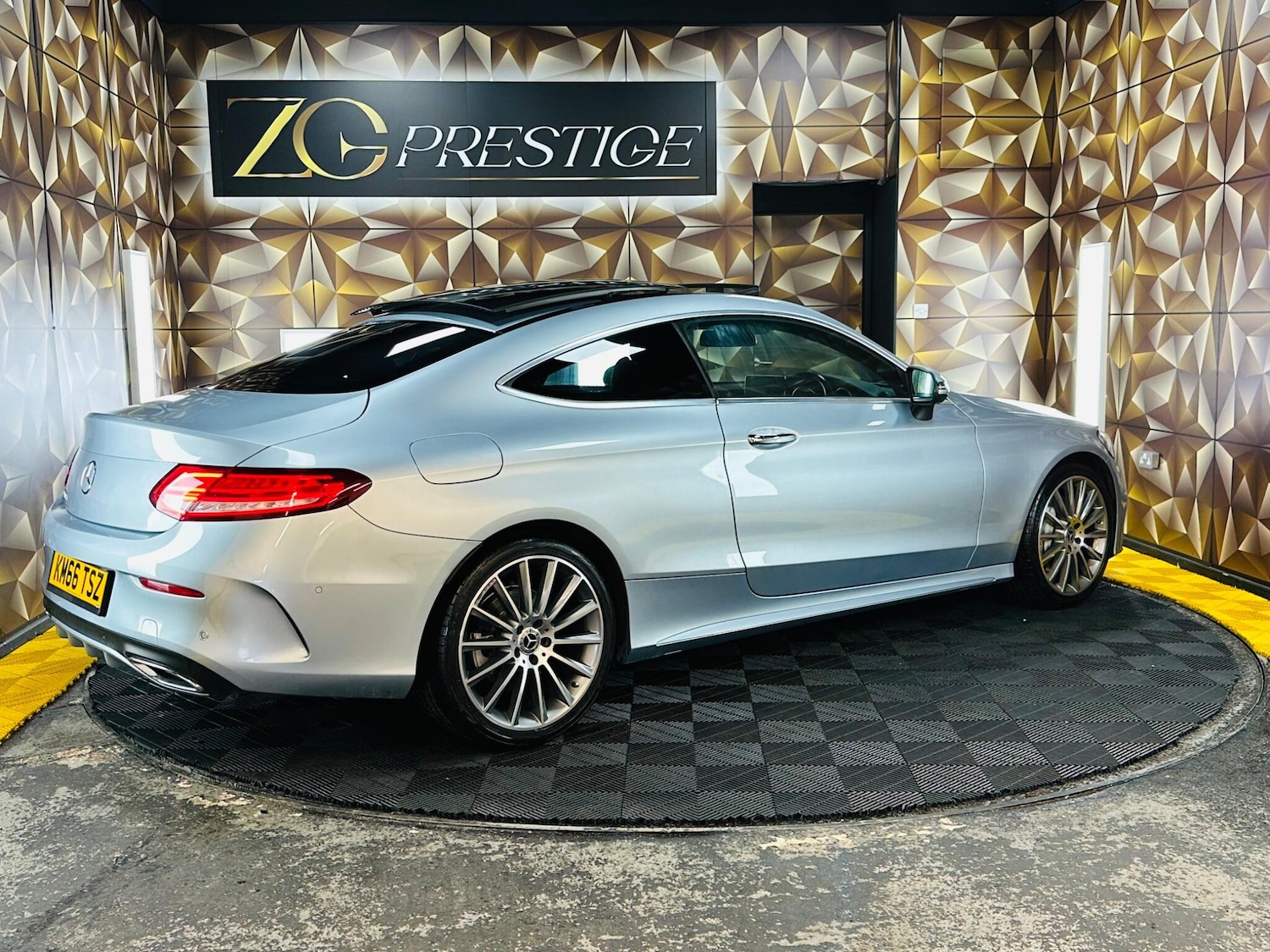 Used Mercedes-Benz C Class for sale - 77924997: Photo 35