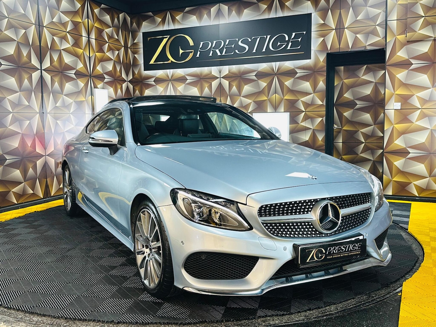 Used Mercedes-Benz C Class for sale - 77924997: Photo 37