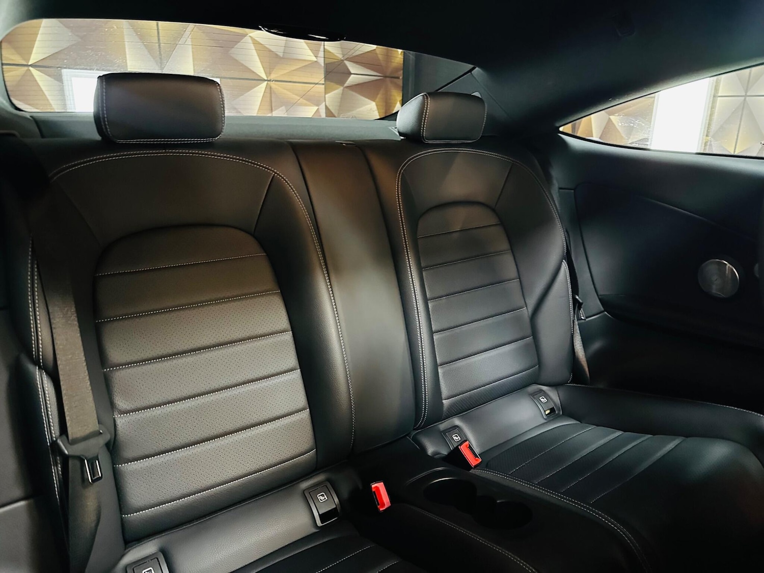 Used Mercedes-Benz C Class for sale - 77924997: Photo 38