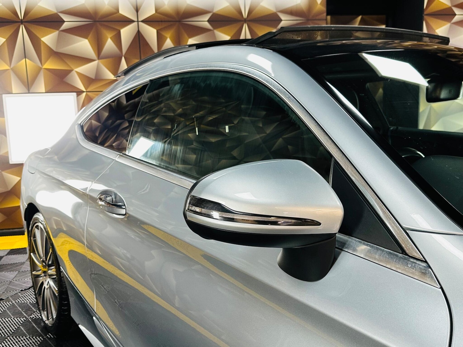 Used Mercedes-Benz C Class for sale - 77924997: Photo 43