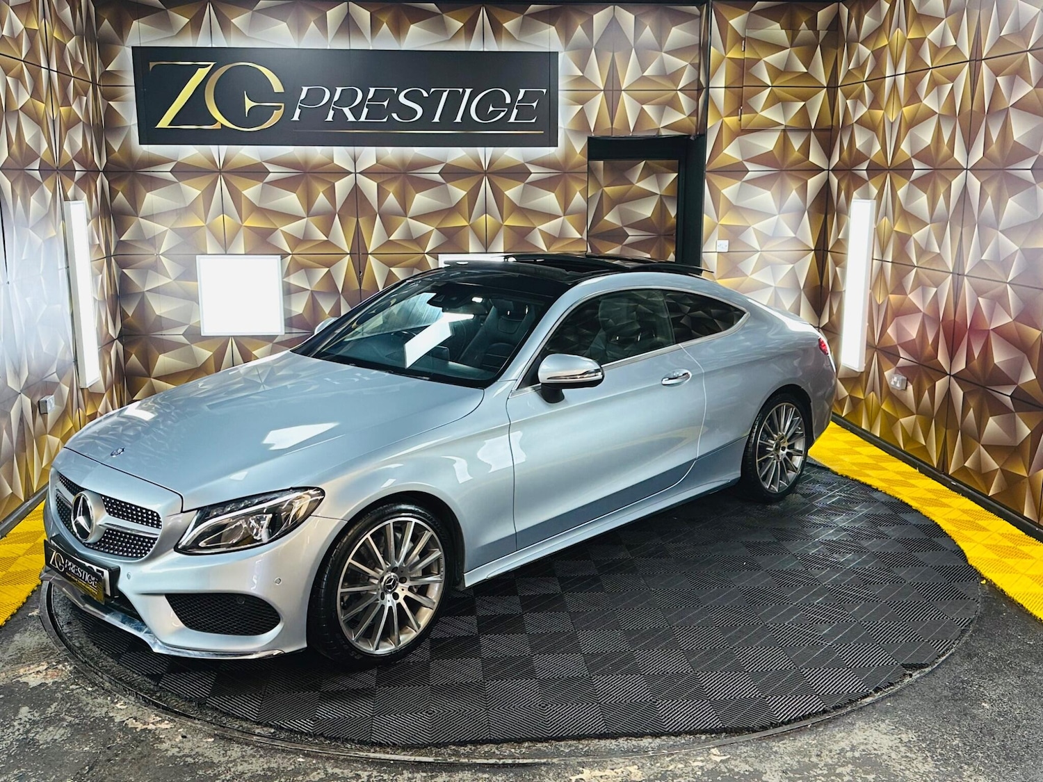 Used Mercedes-Benz C Class for sale - 77924997: Photo 45