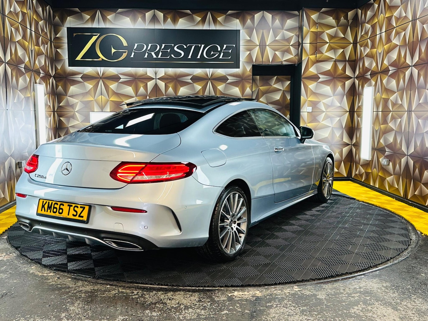 Used Mercedes-Benz C Class for sale - 77924997: Photo 47