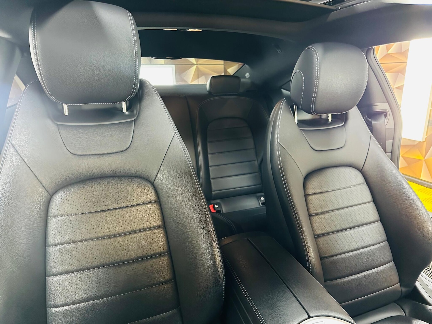 Used Mercedes-Benz C Class for sale - 77924997: Photo 64