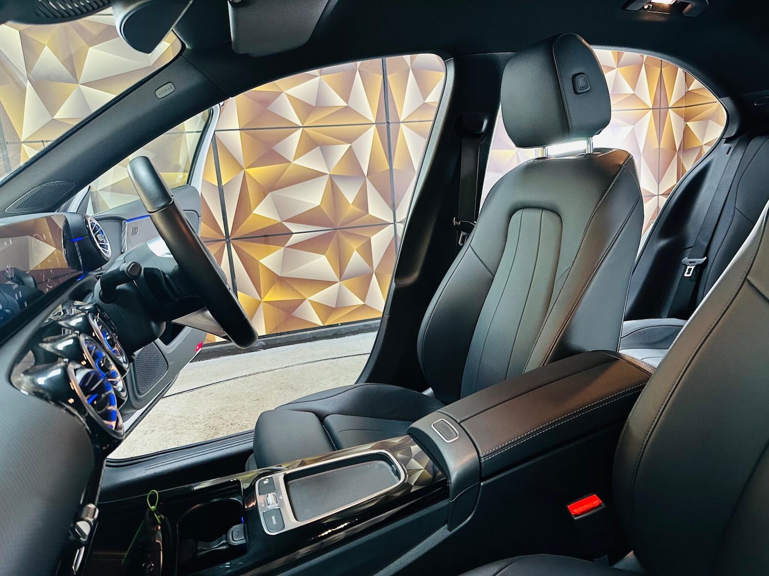 Used Mercedes-Benz A-Class 2024 for sale - 76446558: Photo 6