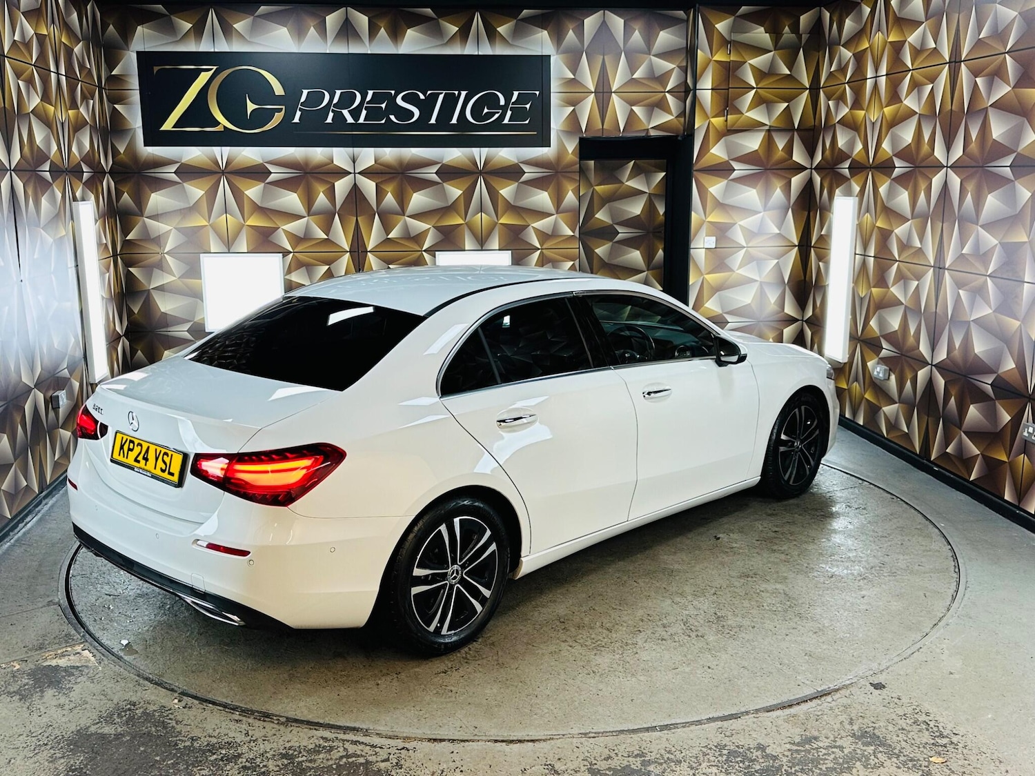 Used Mercedes-Benz A-Class 2024 for sale - 76446558: Photo 7